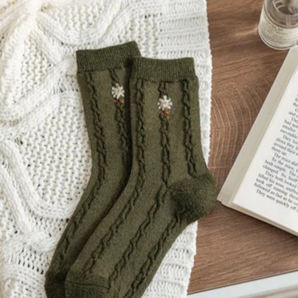 Olive Green Cable Knit Textured Wool Blend Crew Mid-calf Socks